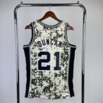 MN Heat Press Retro: San Antonio Spurs 13/14 Season #21 - Image 2