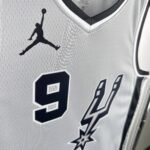 21 SEASON SAN ANTONIO SPURS FLYER EDITION  #9 PARKER - Image 5