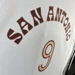 24 SEASON SAN ANTONIO SPURS CITY EDITION  #9 PARKER - Image 3