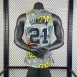 MN Heat Pressed Vintage : SW Spurs 98/99 Graffiti No.21 Duncan - Image 9