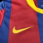 Kids Retro 2010/11 Barcelona Home 16-28 - Image 3