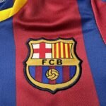 Kids Retro 2010/11 Barcelona Home 16-28 - Image 4