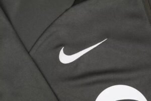 2023 Barcelona Training Suit with Half-zip Size: S-3XL - Image 6