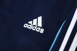 Real Madrid Retro full zipper training Suit - Image 15