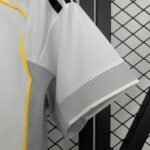 Female Real Madrid 25/26 Home  Size S-XXL - Image 5