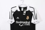 Retro Real Madrid 01/02 Away S-XXL - Image 7
