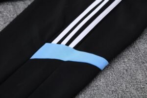 Real Madrid Retro full zipper training Suit - Image 8