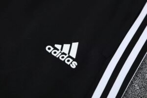 Real Madrid Retro full zipper training Suit - Image 13