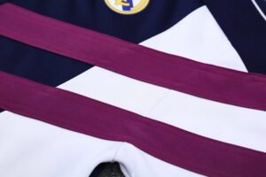 Real Madrid Retro full zipper training Suit - Image 6