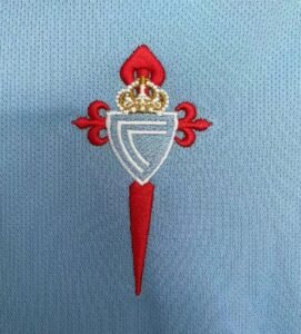 Retro Celta de Vigo 2003/04 home kit - Image 3