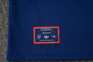 Arsenal Short Sleeves Long Pants C2507 - Image 8