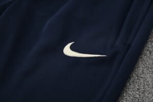 Hooded long-sleeve Chelsea 25/26 suit - Image 12