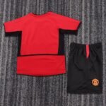 Kids Retro Manchester United 2002-04 Home Kit 16-28 - Image 2