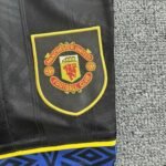 Kids Retro Manchester United 93/94 Away Kit 16-28 - Image 8