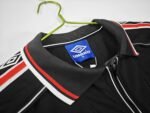 Retro Manchester United 98/99 Away Shirt Black Long Sleeves - Image 7