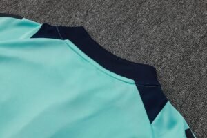 Adult Manchester united 24/25 half zipper Training suit B983 - Image 12