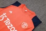 Manchester United  Sleevesless Training Suit D1118 - Image 3