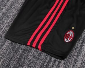 Kids Retro Kit AC Milan 08/09 Home - Image 12