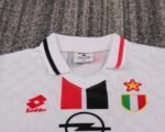 Kids Retro Kit AC Milan 96/97 Away - Image 3