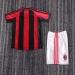 Kids Retro Kit AC Milan 98/99 Home - Image 2