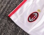 Kids Retro Kit AC Milan 98/99 Home - Image 11