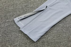 Adult / Kids AC Milan 24/25 training SUIT - Image 8