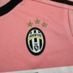 Kids Retro Juventus 15/16 Away Kit 16-28 - Image 3
