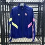 Juventus windbreaker  S-XXL