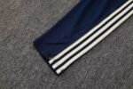 Adult/ Kids Juventus half Zipper Training Suit B2503 - Image 7