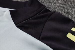 Juventus Half Zipper Training Suit S_XXL - Image 9