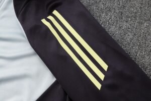 Juventus Half Zipper Training Suit S_XXL - Image 18