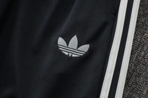 Adult/ Kids Juventus Full Zipper White/Gray Training Suit S_XXL - Image 10