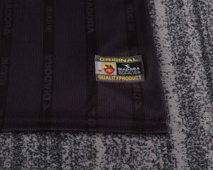 Kids Retro Kit Roma1999-00 Away - Image 7