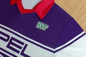 Fiorentina 1983/85 Home Kit Size:S~XXL - Image 3