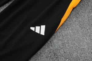 Bayern Munich Training Suit - Image 7