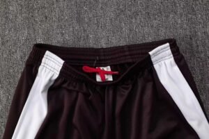 Bayern Munich Half-Zipper Training Suit - Image 10