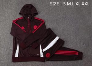 Bayern Munich Half-Zipper Training Suit - Image 13