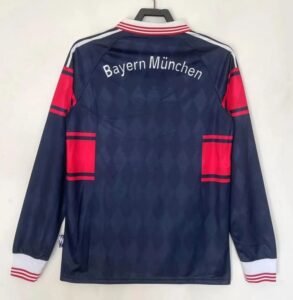 Retro 1997-99 Bayern Munich Home long sleeves - Image 2