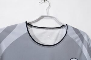 Retro 2001-02 PSG Away  S-XXL - Image 3