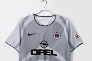 Retro 2001-02 PSG Away  S-XXL - Image 6