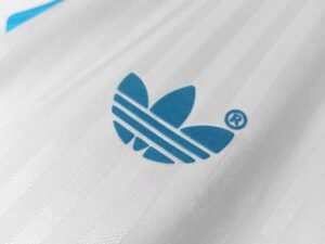 Retro 90/91 Olympique Marseille Home Soccer - Image 5