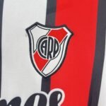 Retro River Plate 1999/00 Third  S-XXL - Image 4