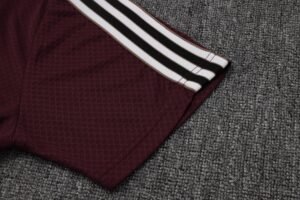 Ajax 25/26 Training Suit D2528 - Image 10