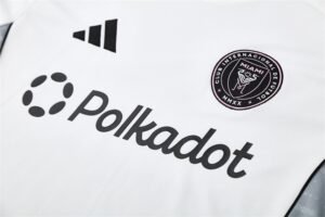 Adult / Kids Miami 25/26 training suit White - Image 9