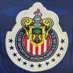 Retro 2019/20 Chivas Home Kit Long Sleeves S-XXL - Image 6