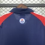 Club Universidad de Chile 2001/02 Home - Image 7