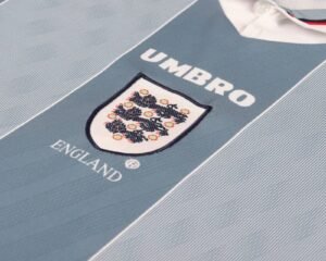 Kids Retro Kit England 1996 Away - Image 8