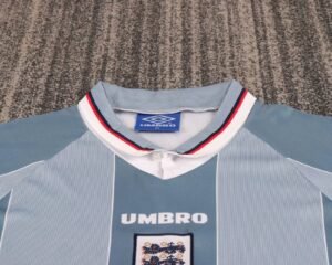 Kids Retro Kit England 1996 Away - Image 9