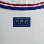 Retro  France 1998 Away-Masculina - Image 10