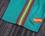 Kids Retro Kit Spain 2010 Goalkeeper - Image 6